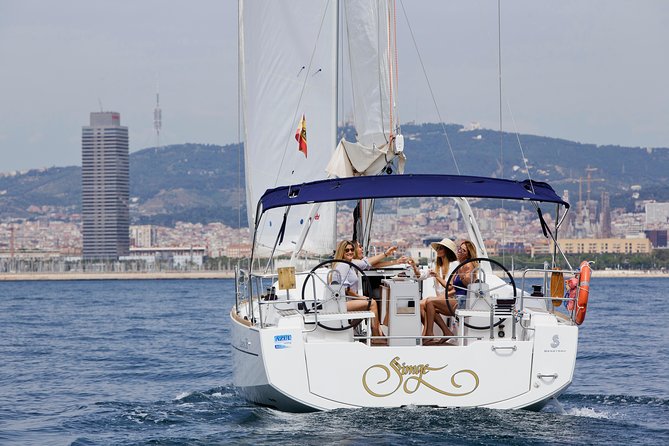 2-Hour Sailing Tour in Barcelona with Open Bar & Snacks - What two hours actually feels like