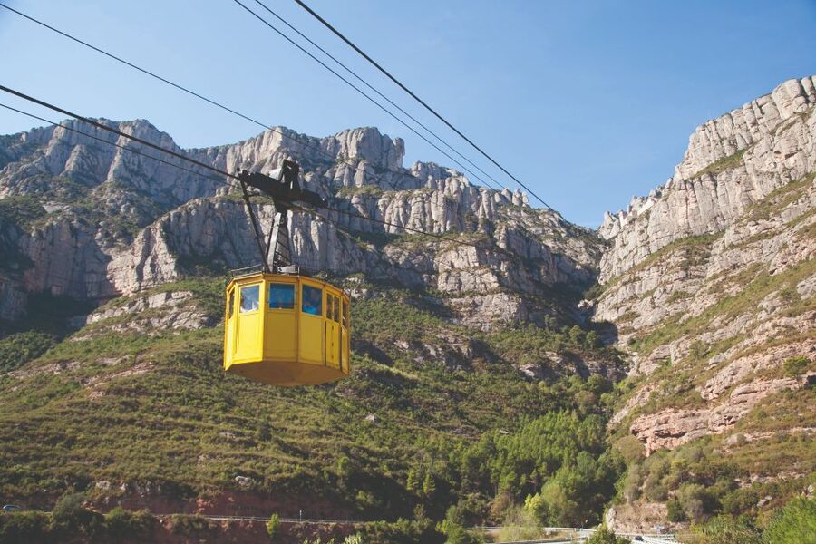 Aeri de Montserrat Cable Car Ticket - A five-minute flight to Montserrat Abbey