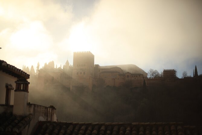 Albaicin & Sacramonte Electric Bike Tour in Granada - Starting at Plaza Nueva and following the Darro