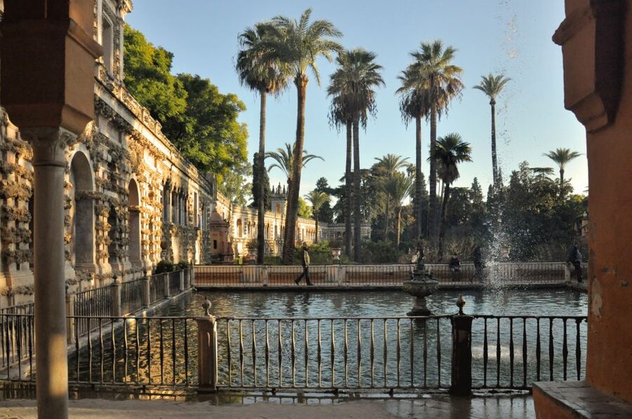 Alcázar of Seville Skip-the-Line Tickets and Guided Tour - Moorish courtyards, royal rooms, and changing cultures