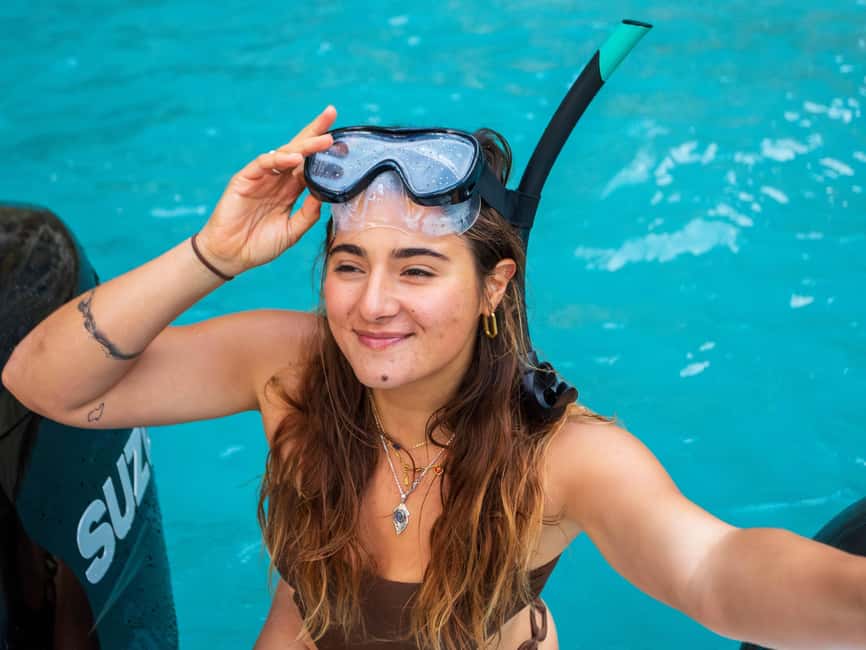 Alcudia: 2-Hour Sightseeing Speedboat Tour with Snorkeling - Aucanada and the first coastal views