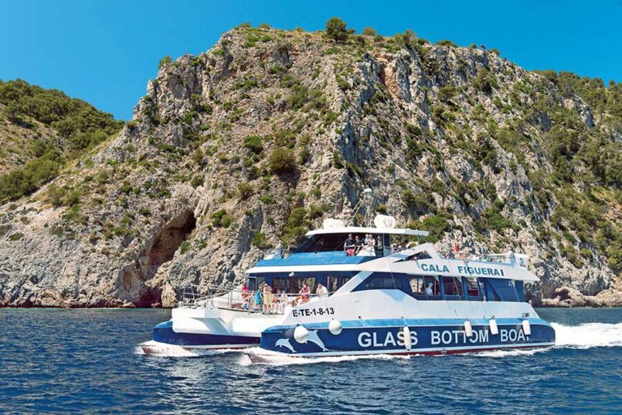 Alcudia: Boat Trip to Coll Baix - The run toward Coll Baix