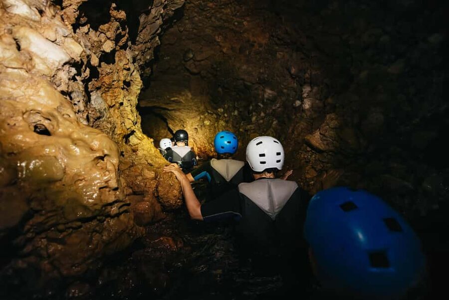 Alcudia: Guided Sea Kayaking Tour with Snorkeling - Who should book this Alcudia kayak tour?
