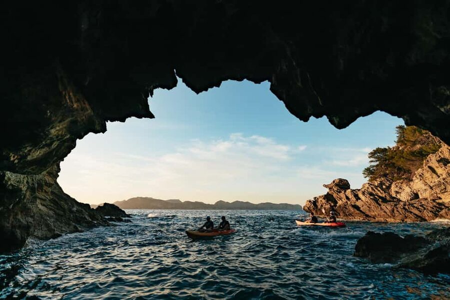 Alcudia: Guided Sea Kayaking Tour with Snorkeling - Snorkeling in North Mallorca’s clear bays