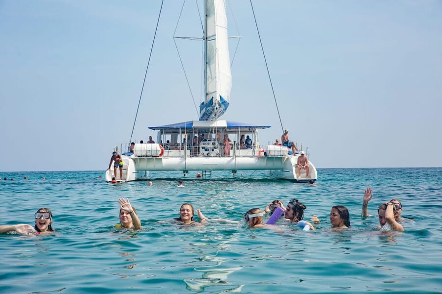 Alicante: 3-Hour Coastal Catamaran Cruise - The 45-minute ride along Costa Blanca