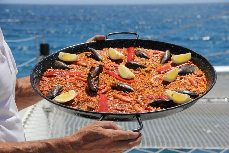 Alicante: 6-Hour Catamaran Cruise to Tabarca Island - Key points at a glance