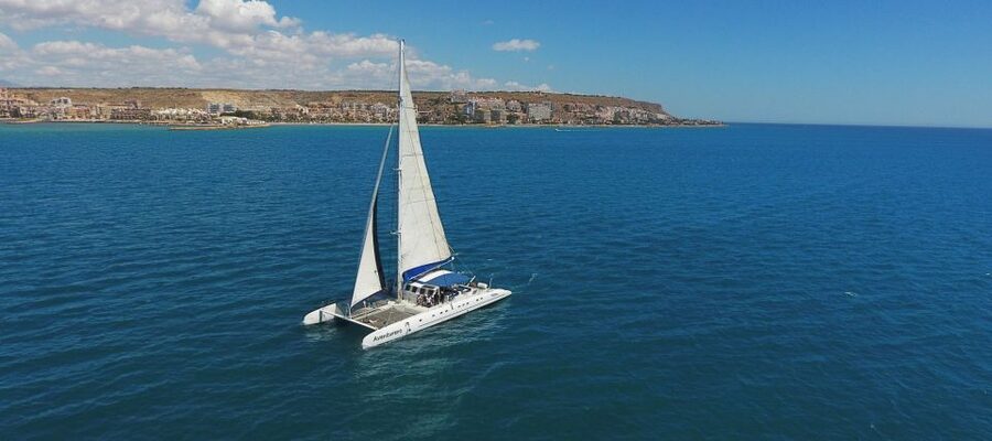 Alicante: 6-Hour Catamaran Cruise to Tabarca Island - Three hours to choose your own Tabarca day