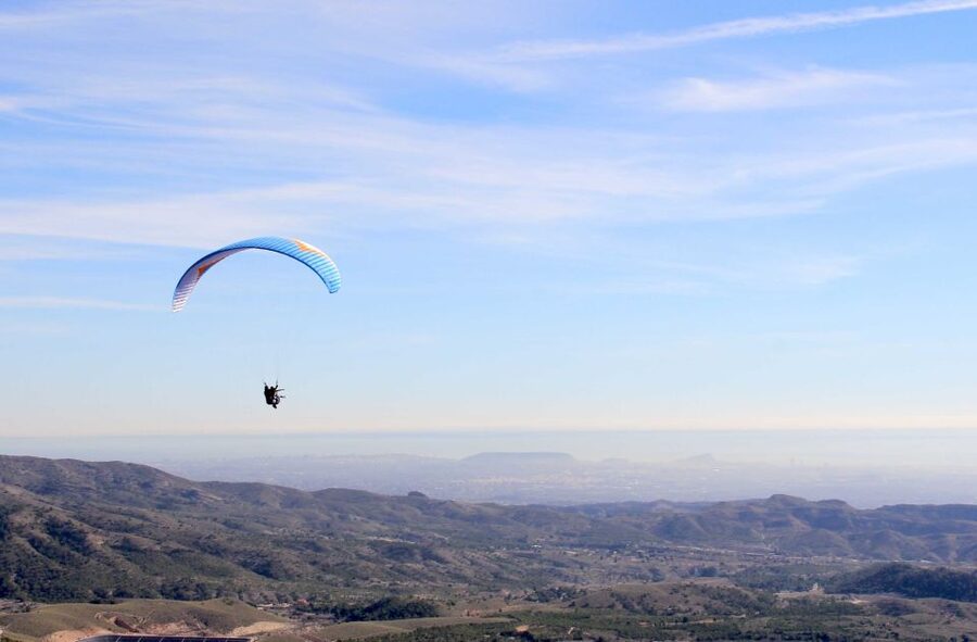 Alicante and Santa Pola: Tandem Paragliding Flight - Small details that make the day easier
