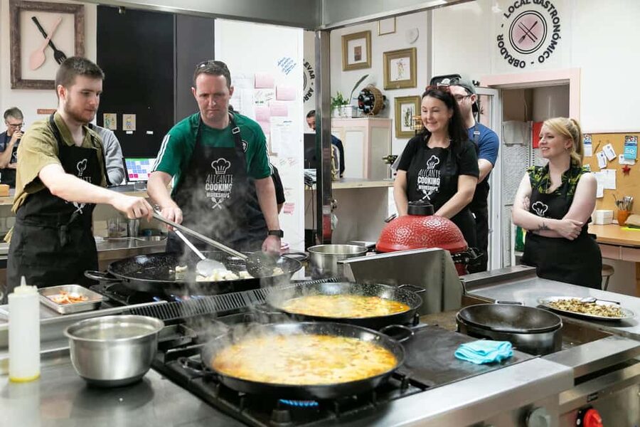 Alicante: Paella and Sangría Workshop with Market Visit - Why the Central Market makes this class worthwhile