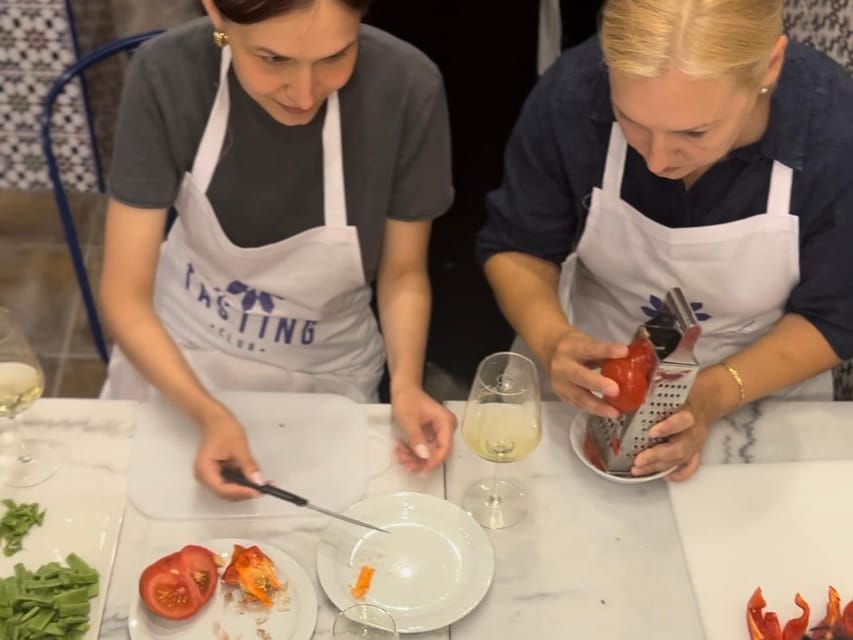 Alicante Paella Cooking Class, Tapas, Drinks and Market - Key points at a glance