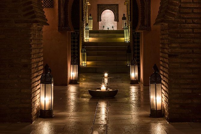 Arabian Baths Experience at Granada's Hammam Al Ándalus - Atmosphere, service, and crowd levels
