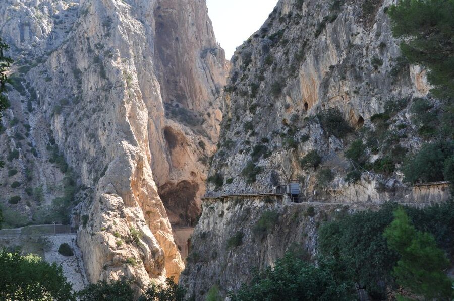 Ardales: Caminito del Rey & El Gaitanejo Guided Walking Tour - Who will enjoy this tour most?