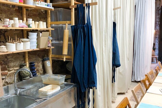 Artisan Ceramic Cup Experience - Arriving at Taller Gingell on Carrer de Salvà
