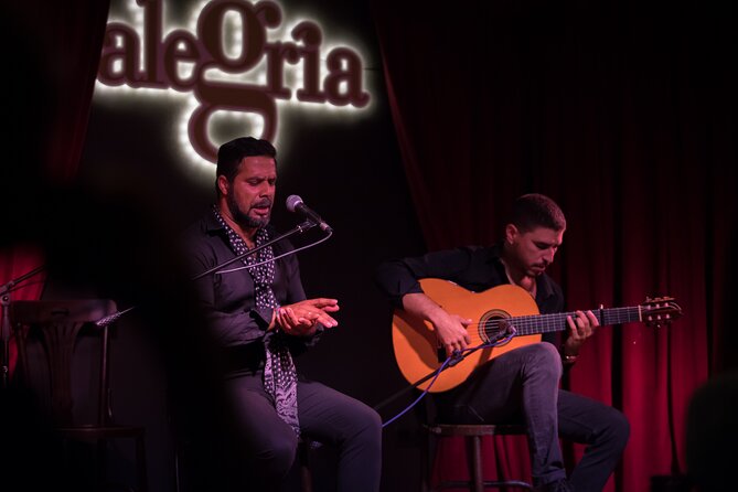 Authentic flamenco show. Alegria and gastronomy Malaga - Adding dinner after the show