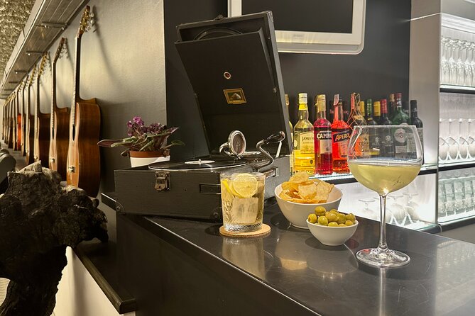 Authentic Flamenco Show Barcelona : Intimate Casa Sors Experience - The Casa Sors Guitar Museum after the show