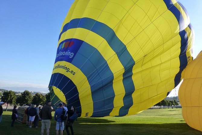 Balloon Ride over Catalonia with optional Pick-up from Barcelona - Leaving Barcelona before sunrise