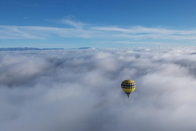 Balloon Ride over Catalonia with optional Pick-up from Barcelona - A short coffee stop before the launch
