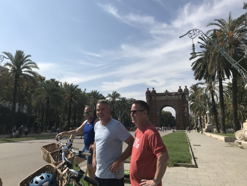 Barcelona: 2.5-Hour Bike or E-Bike Historical Tour - Is $28 a Good Value?