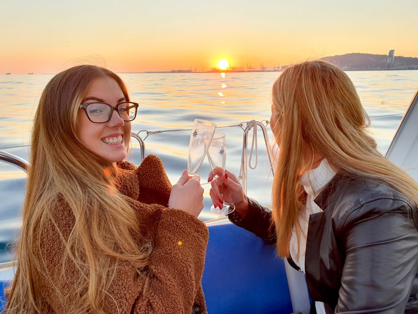 Barcelona: 2-Hour Sailboat Tour with Snacks and Drinks - Port Vell, mega yachts, and Columbus