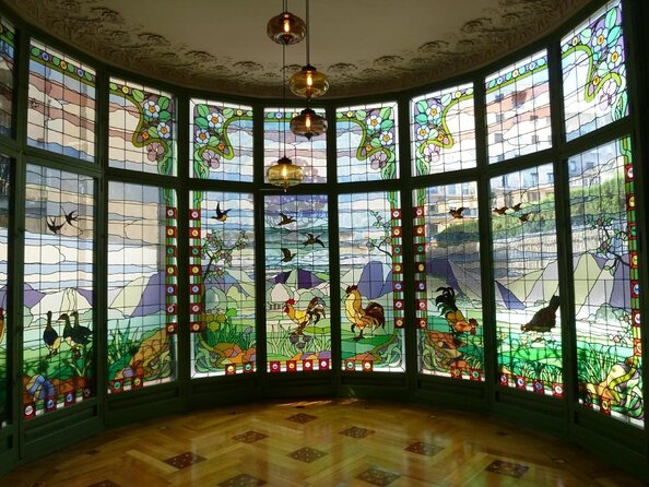 Barcelona Architecture Walking Tour With Casa Batlló Upgrade - Starting at Sant Pau’s modernist hospital complex