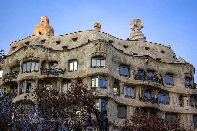 Barcelona Architecture Walking Tour With Casa Batlló Upgrade - The lesser-known stops between the major landmarks