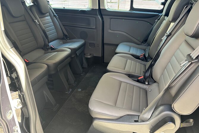 Barcelona Arrival Private Transfer Airport To Barcelona City - A Private Ride, But Not Always a Luxury Car