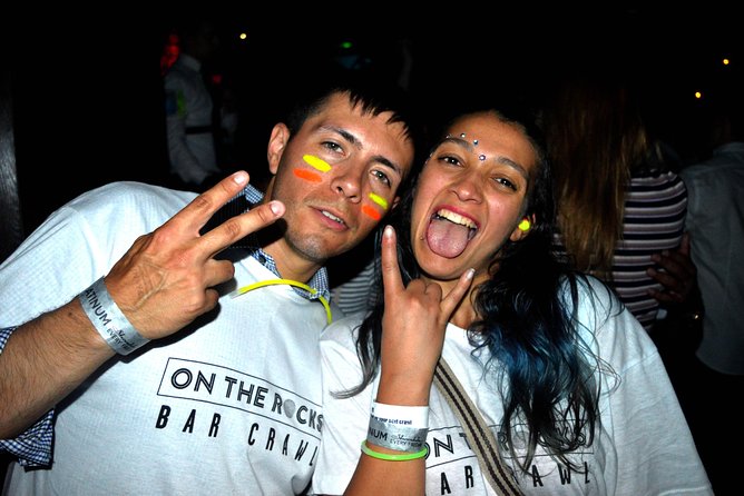 Barcelona Bar Crawl - From small bars to the late-night club