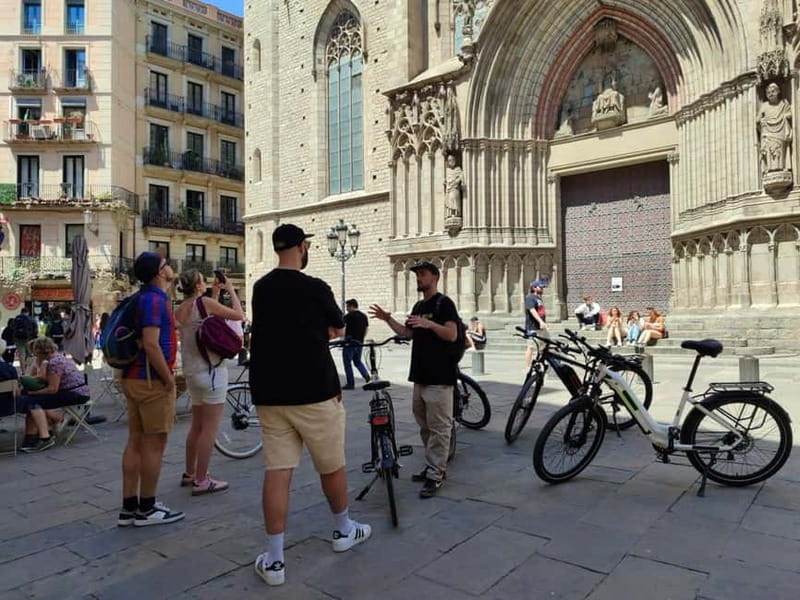 Barcelona: Bike or eBike Tour, Top Sights & Local Insights - Why a bicycle is a smart way to see Barcelona