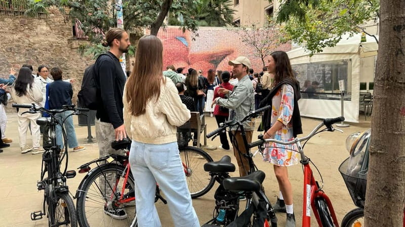 Barcelona: Bike or eBike Tour, Top Sights & Local Insights - Starting at Gran Via de les Corts Catalanes
