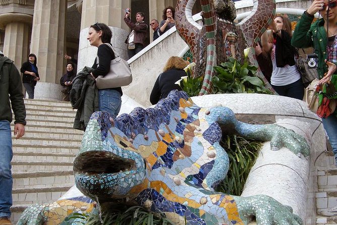 Barcelona Card: Museums + Transport for 72h, 96h or 120h - The transport pass, including the airport train