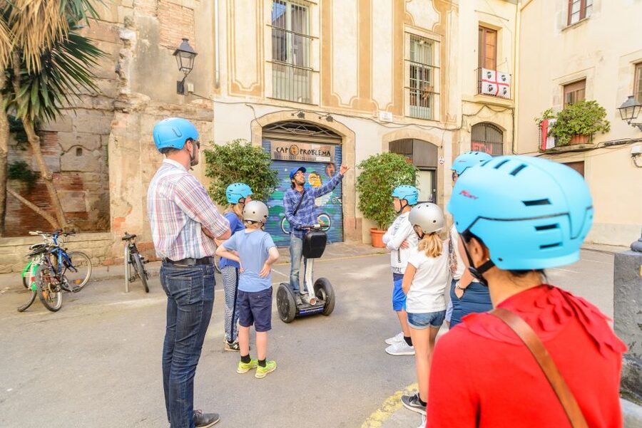 Barcelona: City and Seafront Guided Segway Tour - Through the Gothic Quarter and toward the harbor