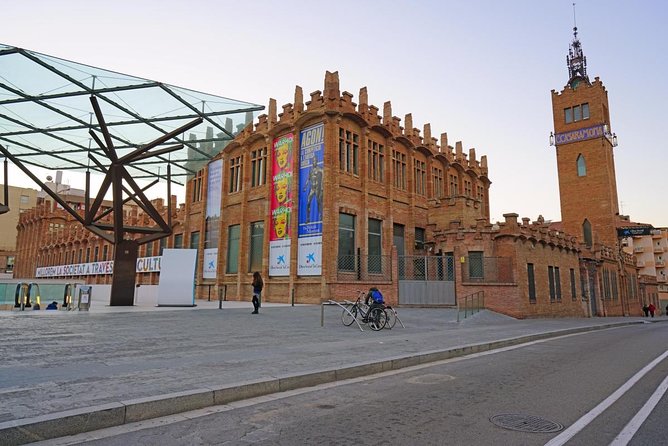 Barcelona City Tour Hop-On Hop-Off with Optional Boat - Key points to know before boarding