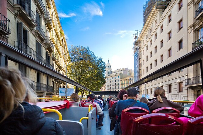 Barcelona City Tour Hop-On Hop-Off with Optional Boat - Changing routes without losing an hour