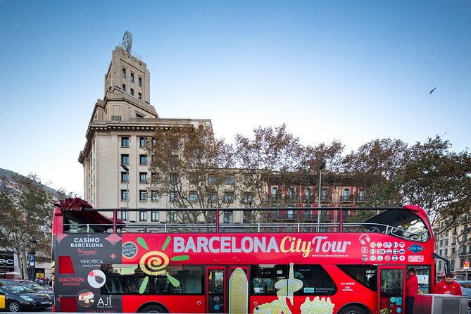 Barcelona City Tour Hop-On Hop-Off with Optional Boat - Should you book it?