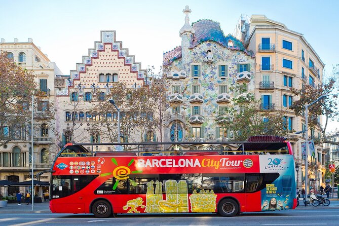 Barcelona City Tour Hop-On Hop-Off with Optional Boat - The west route: Montjuïc, museums, and Camp Nou
