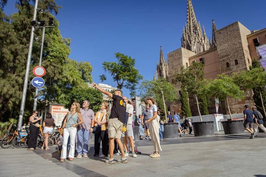 Barcelona: City Walking Tour with Local Guide - Why this Barcelona walking tour works