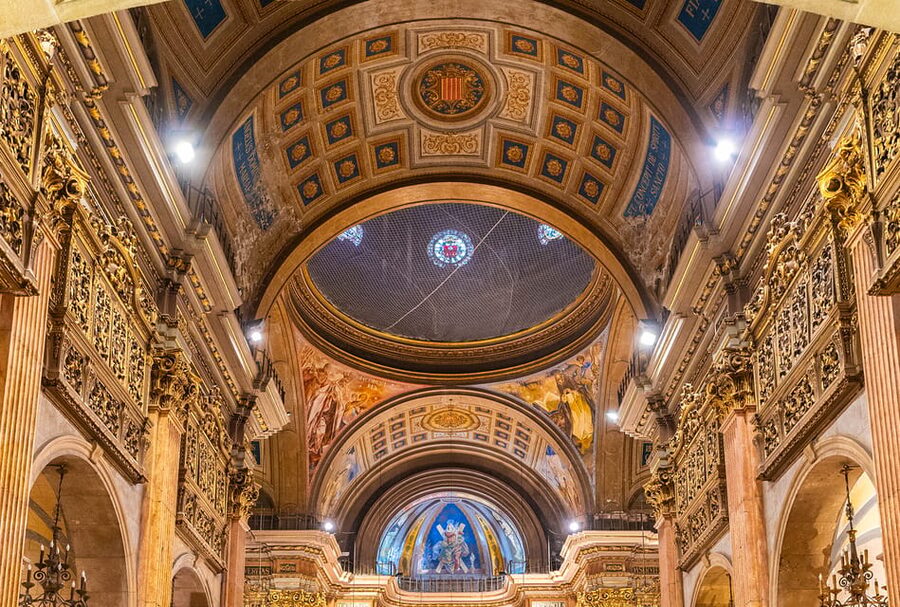 Barcelona: Classical Music Concert of Vivaldi, Mozart & More - Should you book the Barcelona basilica concert?