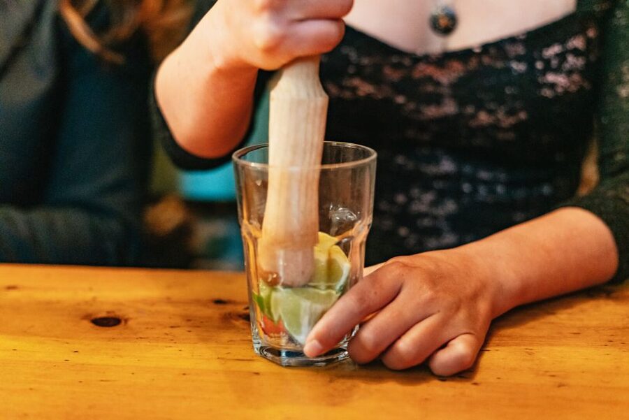 Barcelona: Cocktail Master Class by Mixologist with Tapas - Best occasions for the class