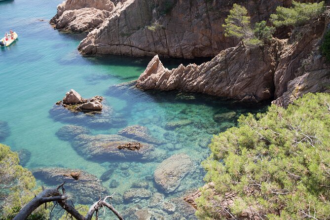 Barcelona: Costa Brava Easy Hike, Snorkel, Cliff-Jump & Meal - Leaving Barcelona for the Costa Brava