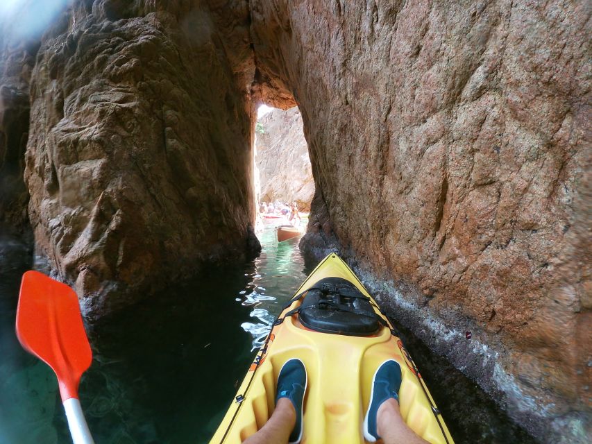 Barcelona: Costa Brava Kayak and Snorkel Tour with Lunch - Photos, changing rooms, and what to pack