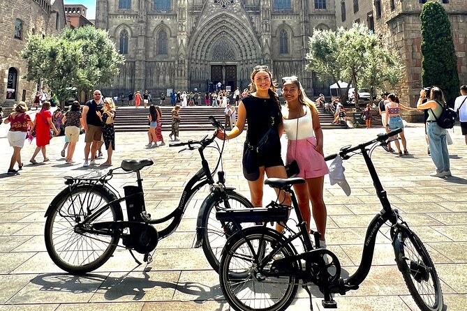 Barcelona E-Bike Photography Tour - The harbor at Mirador de Colom