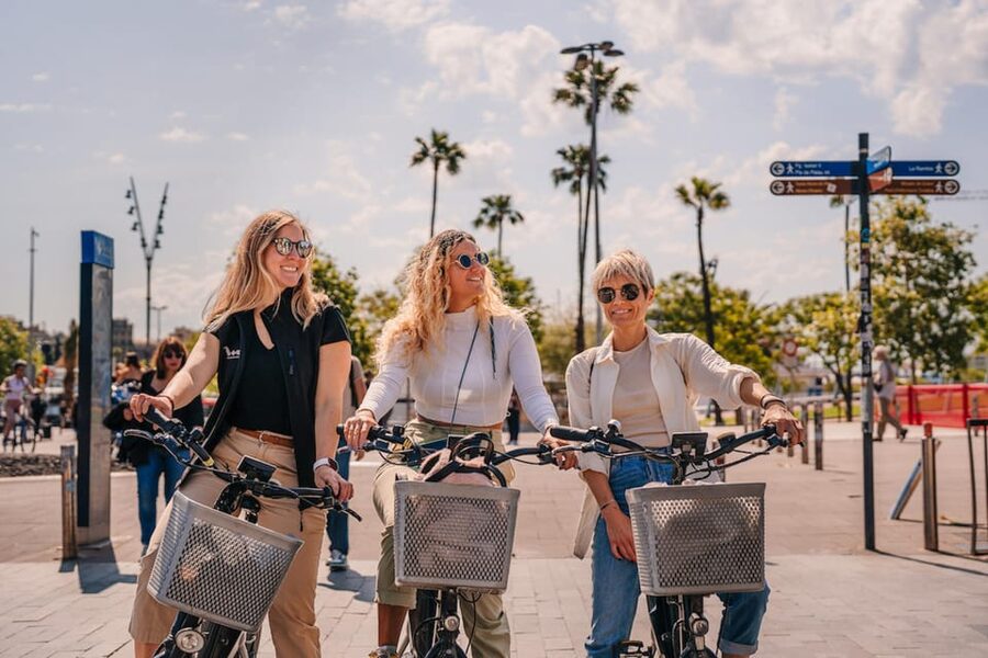 Barcelona: E-Bike Tour with Montjuic Cable Car & Boat Ride - Key points at a glance