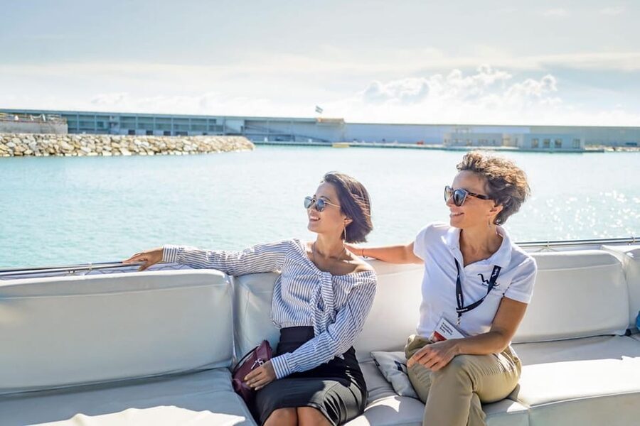 Barcelona: E-Bike Tour with Montjuic Cable Car & Boat Ride - From the waterfront to Barcelona by boat