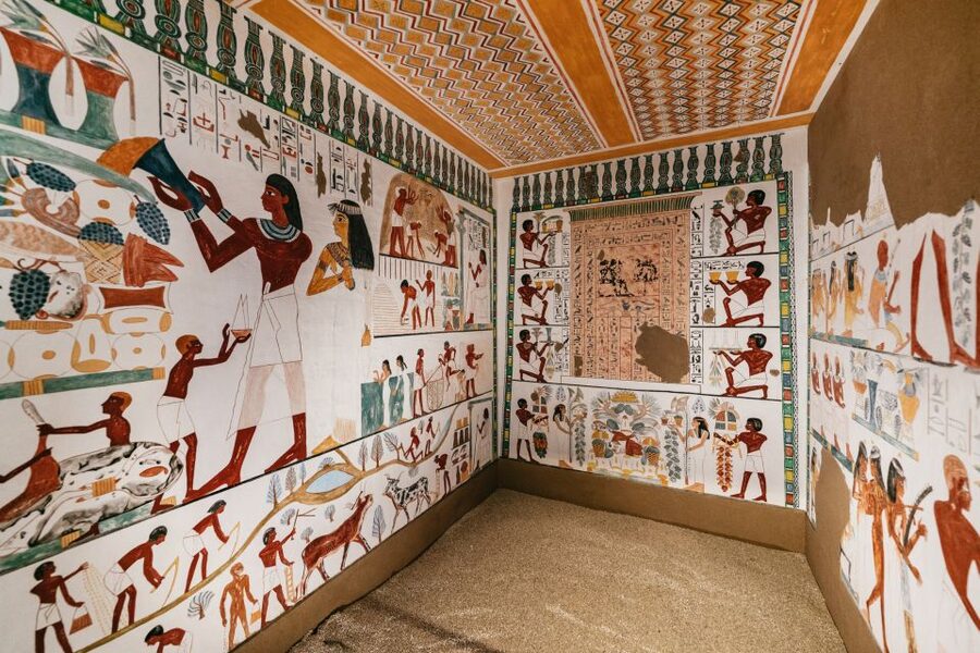 Barcelona Egyptian Museum Tickets - Mummies, sarcophagi, jewelry, and amulets