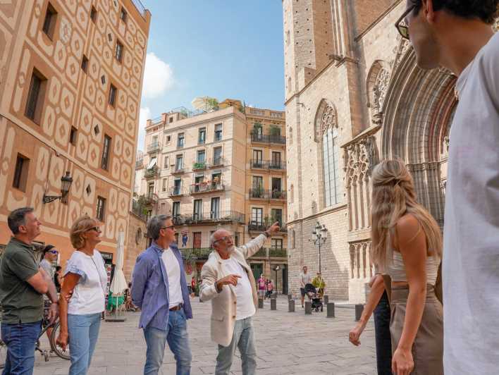 Barcelona: El Born and Gothic Quarter Wine & Tapas Bar Tour - Why this route works in Barcelona