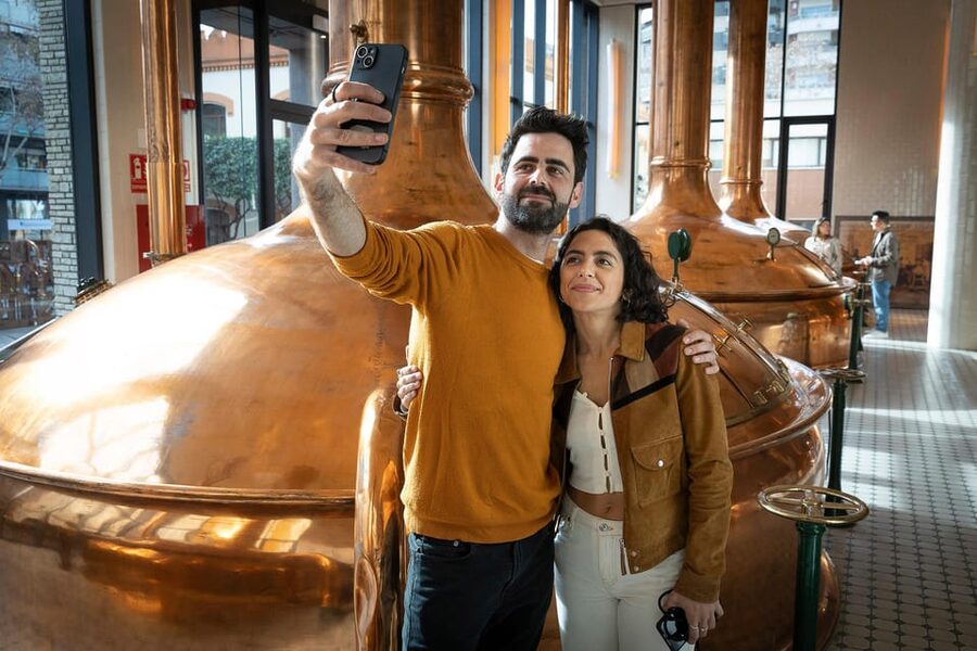 Barcelona: Estrella Damm Old Brewery Tour with Tasting - Starting at the Old Brewery on Rosselló Street
