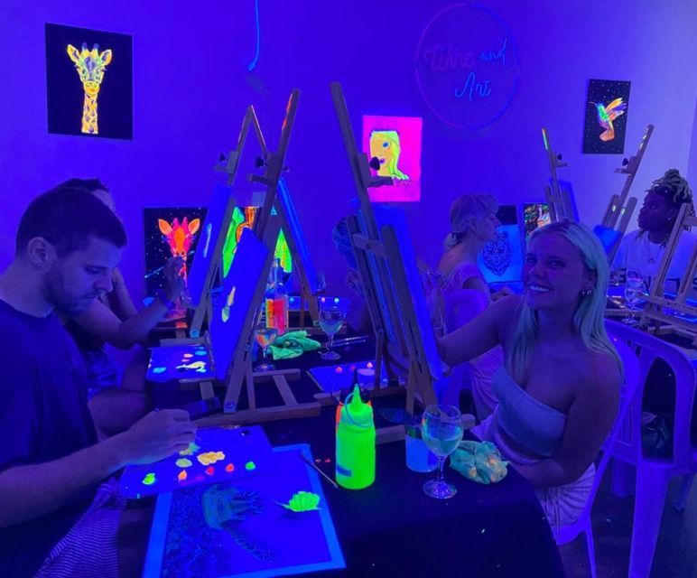 Barcelona: Fluorescent Paint and Wine Workshop - Booking advice and cancellation flexibility