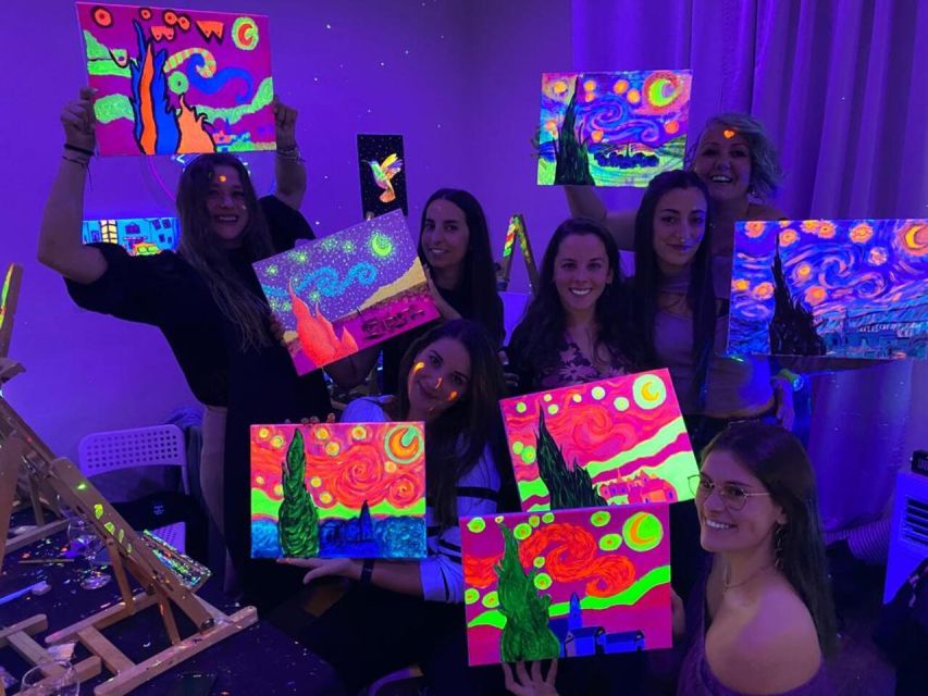 Barcelona: Fluorescent Paint and Wine Workshop - What the Barcelona paint workshop is really like