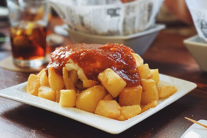 Barcelona Food Tour: Tapas, Drinks and Delights with a Local - Small groups make the price easier to judge