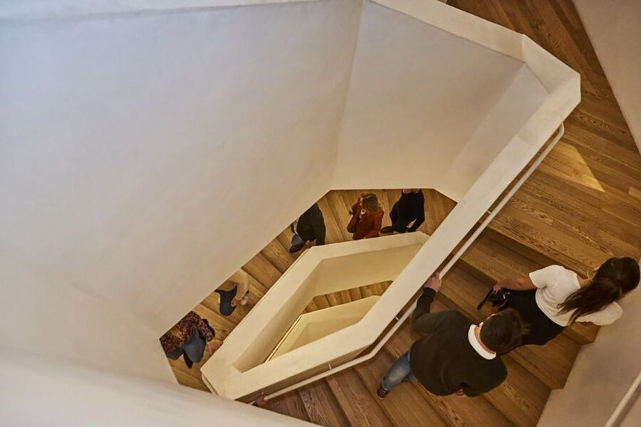 Barcelona: Gaudi's Casa Vicens Guided Tour - Looking at structure, decoration, and symbolism